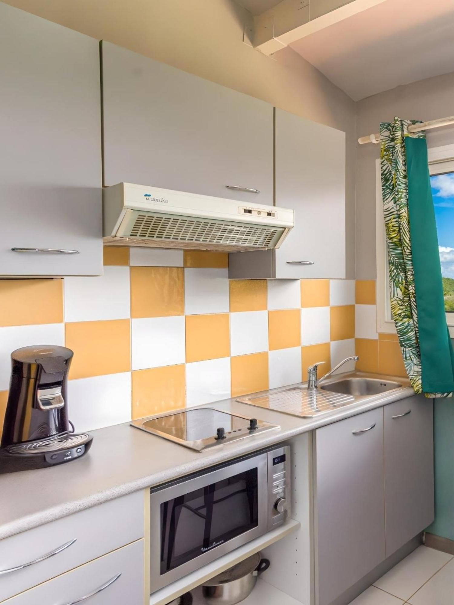 Domaine De L'Anse Ramier Aparthotel Les Trois-Ilets Bagian luar foto