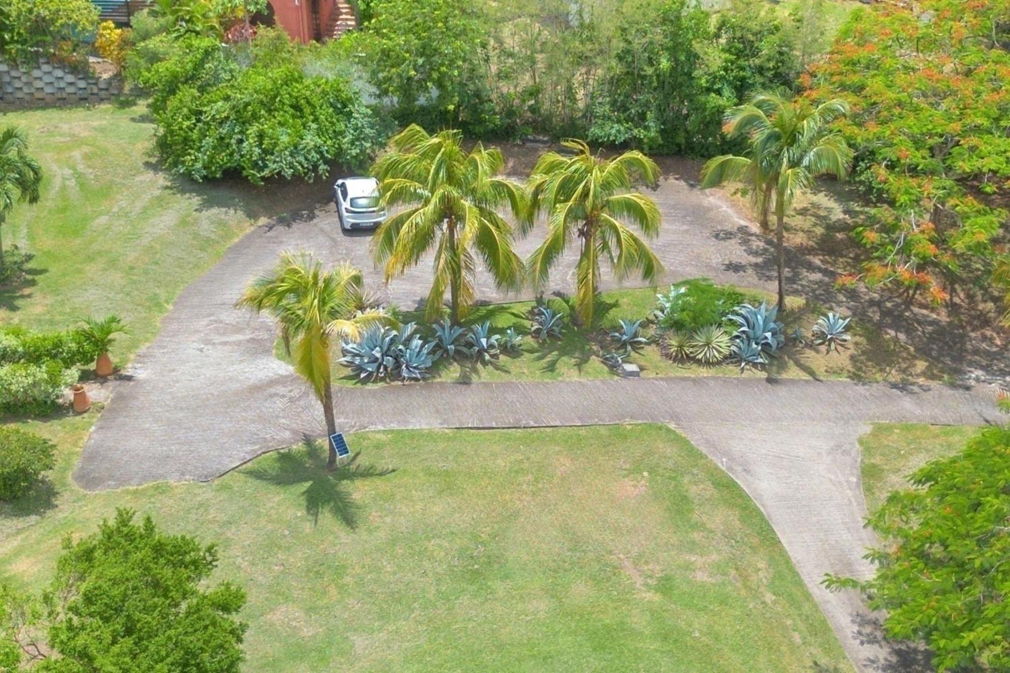 Domaine De L'Anse Ramier Aparthotel Les Trois-Ilets Bagian luar foto