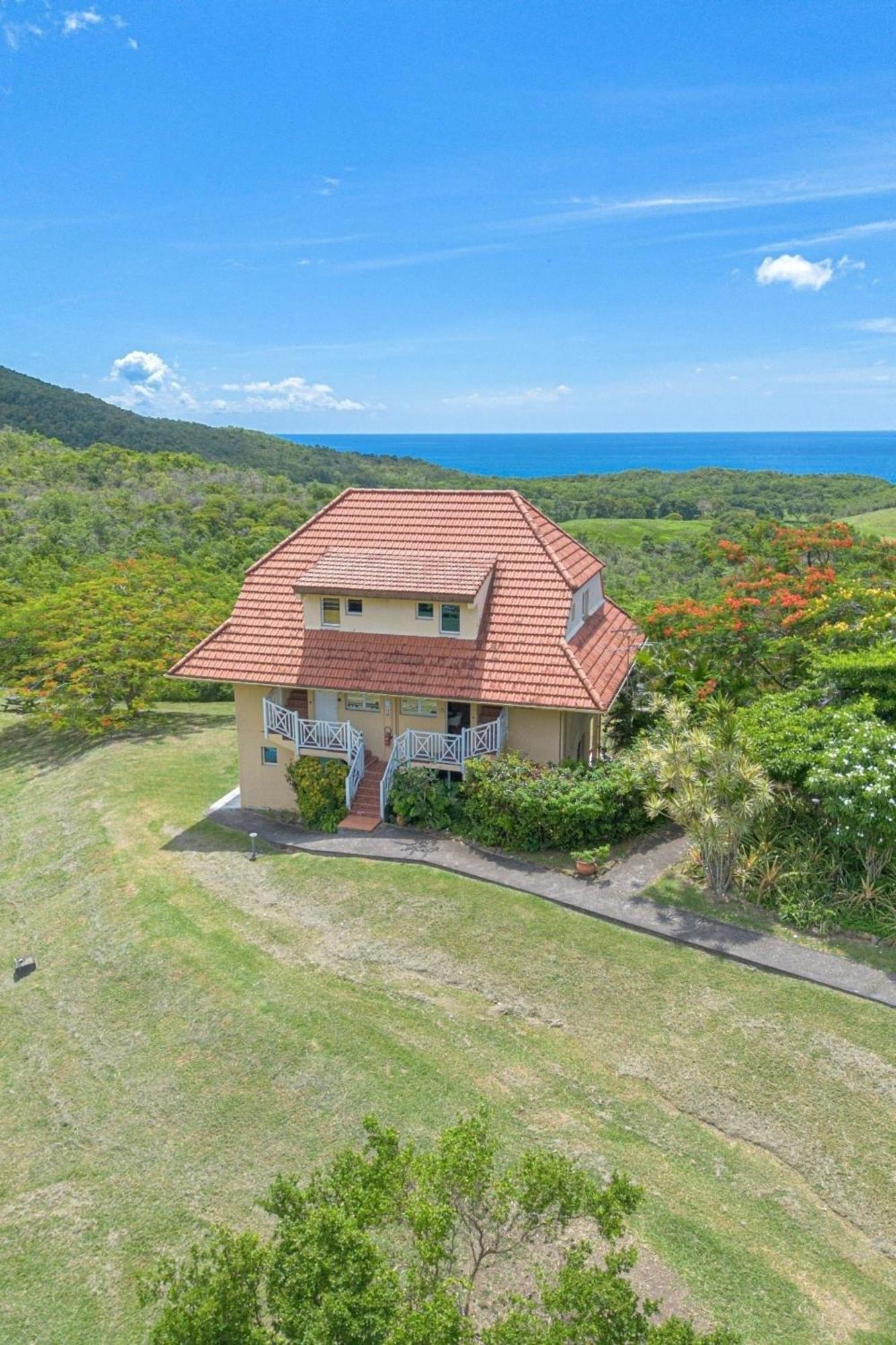 Domaine De L'Anse Ramier Aparthotel Les Trois-Ilets Bagian luar foto
